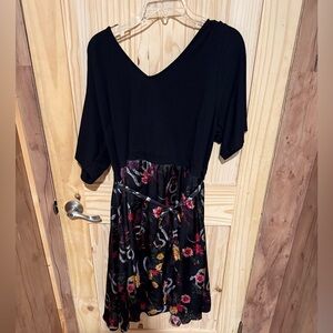 Soft and comfortable dress.  Worn once.  Snake print.